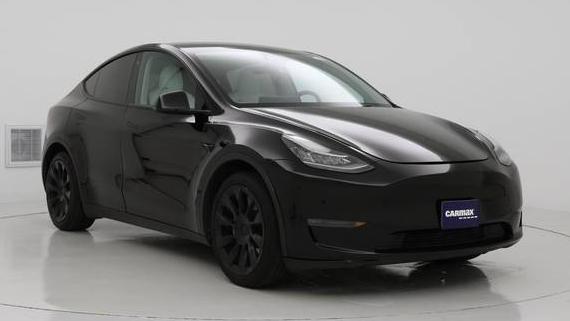 TESLA MODEL Y 2021 5YJYGDEE8MF088636 image